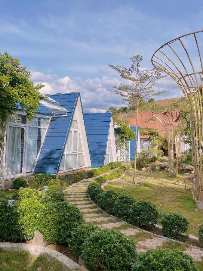 Homestay Tulip Garden Bao Loc Exterior photo
